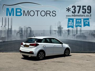 יונדאי I20