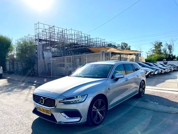 וולבו V60