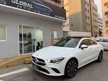 מרצדס CLA קלאס