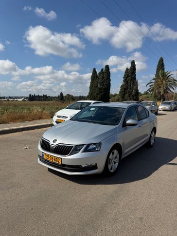 סקודה אוקטביה