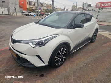 טויוטה C-HR