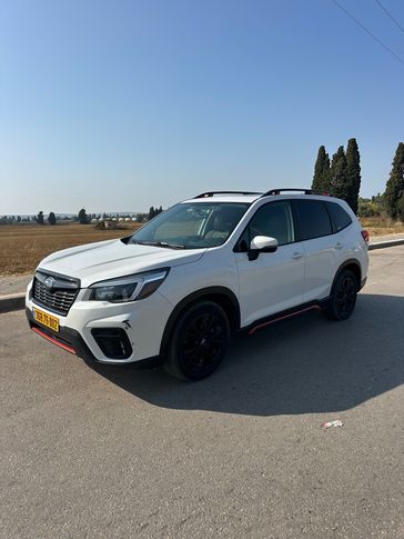 סובארו פורסטר