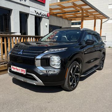 מיצובישי אאוטלנדר