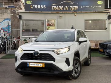 טויוטה RAV4