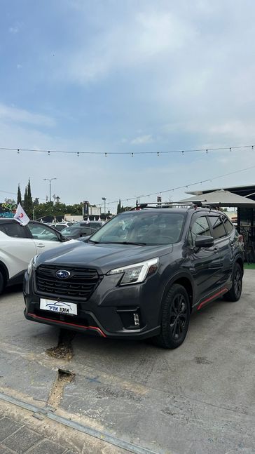 סובארו פורסטר