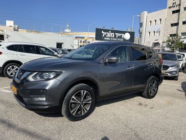ניסאן X TRAIL