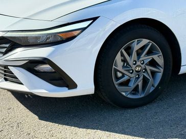 יונדאי אלנטרה