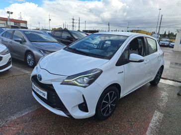 טויוטה יאריס