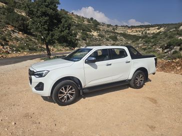 איסוזו D-Max