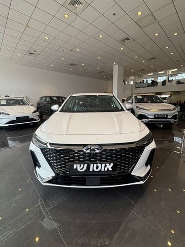 צ'רי ARRIZO 8 PHEV