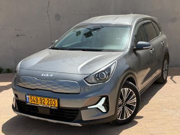 קיה נירו