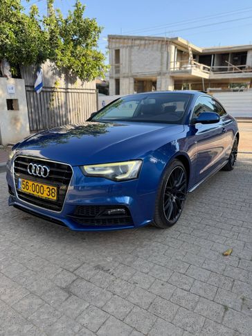 אאודי A5