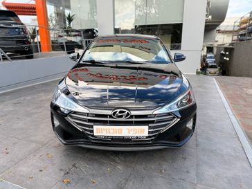 יונדאי אלנטרה