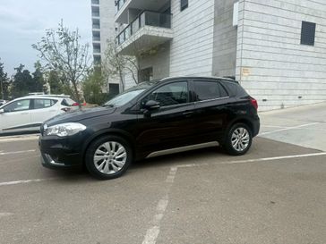 סוזוקי SX4 CROSSOVER