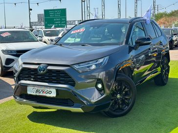 טויוטה RAV4