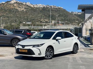 טויוטה קורולה