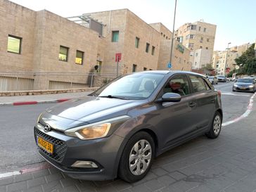 יונדאי I20