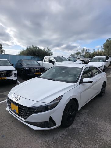 יונדאי אלנטרה