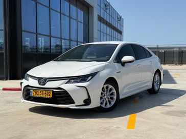 טויוטה קורולה