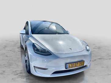 טסלה MODEL Y