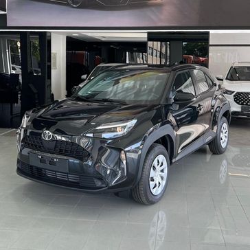 טויוטה יאריס קרוס