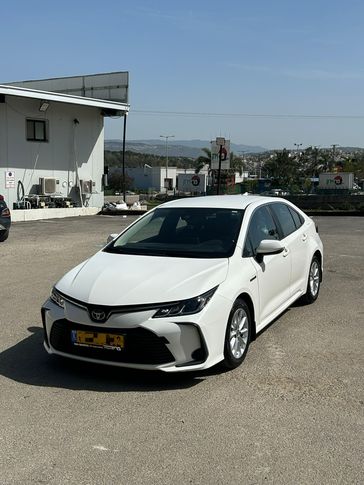 טויוטה קורולה
