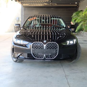 ב מ וו סדרה 4