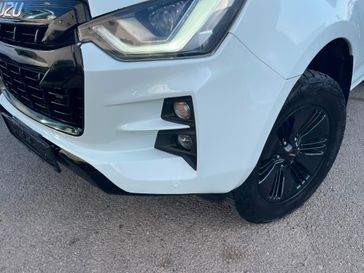 איסוזו D-Max