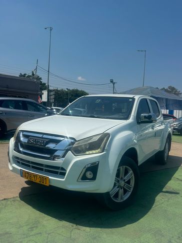 איסוזו D-Max