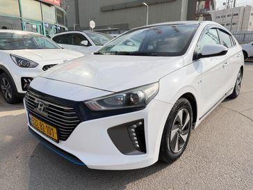 יונדאי איוניק