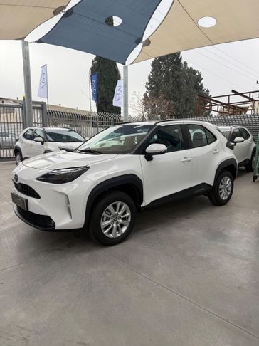 טויוטה יאריס קרוס