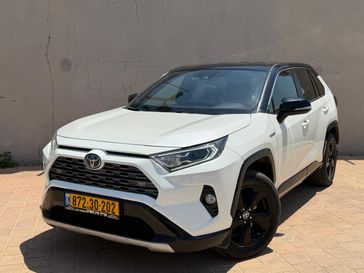 טויוטה RAV4