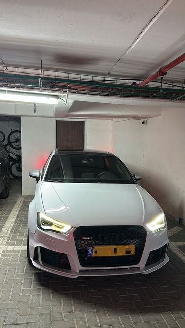 אאודי RS3