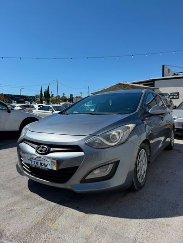יונדאי I30