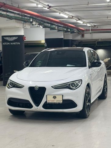 אלפא רומיאו סטלביו