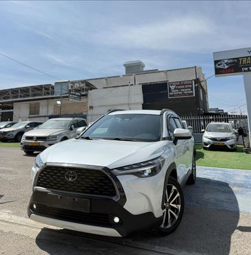 טויוטה קורולה קרוס