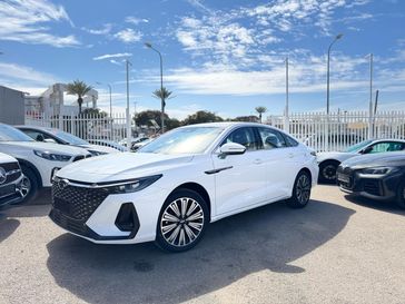 צ'רי ARRIZO 8 PHEV