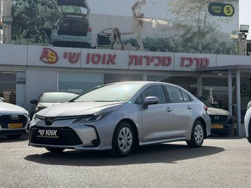 טויוטה קורולה