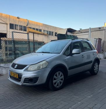 סוזוקי SX4