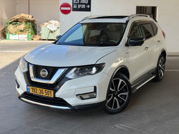 ניסאן X TRAIL