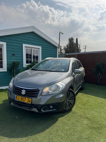 סוזוקי SX4 CROSSOVER