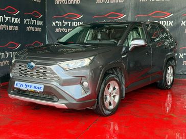 טויוטה RAV4