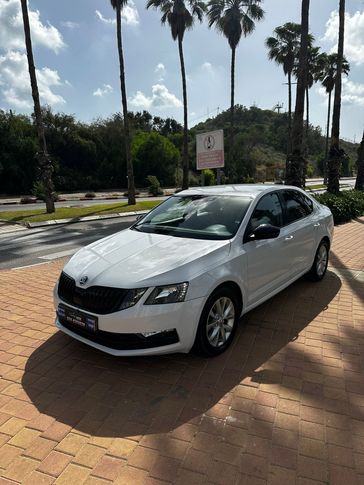 סקודה אוקטביה