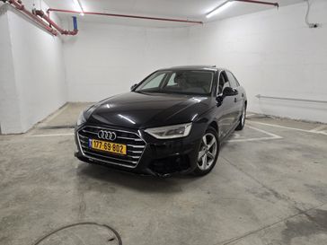 אאודי A4