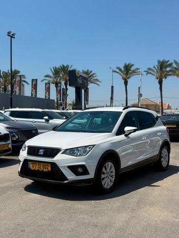 סיאט ארונה