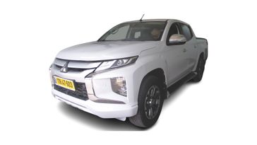 מיצובישי L-200