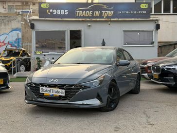 יונדאי אלנטרה