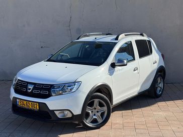 דאציה סנדרו