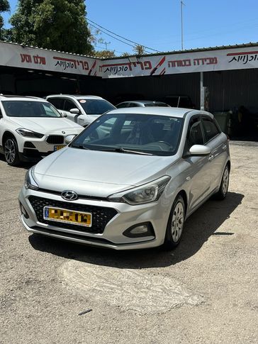 יונדאי I20