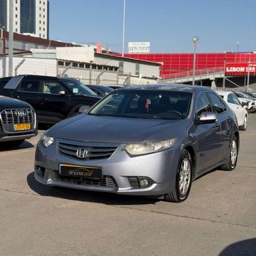 הונדה אקורד